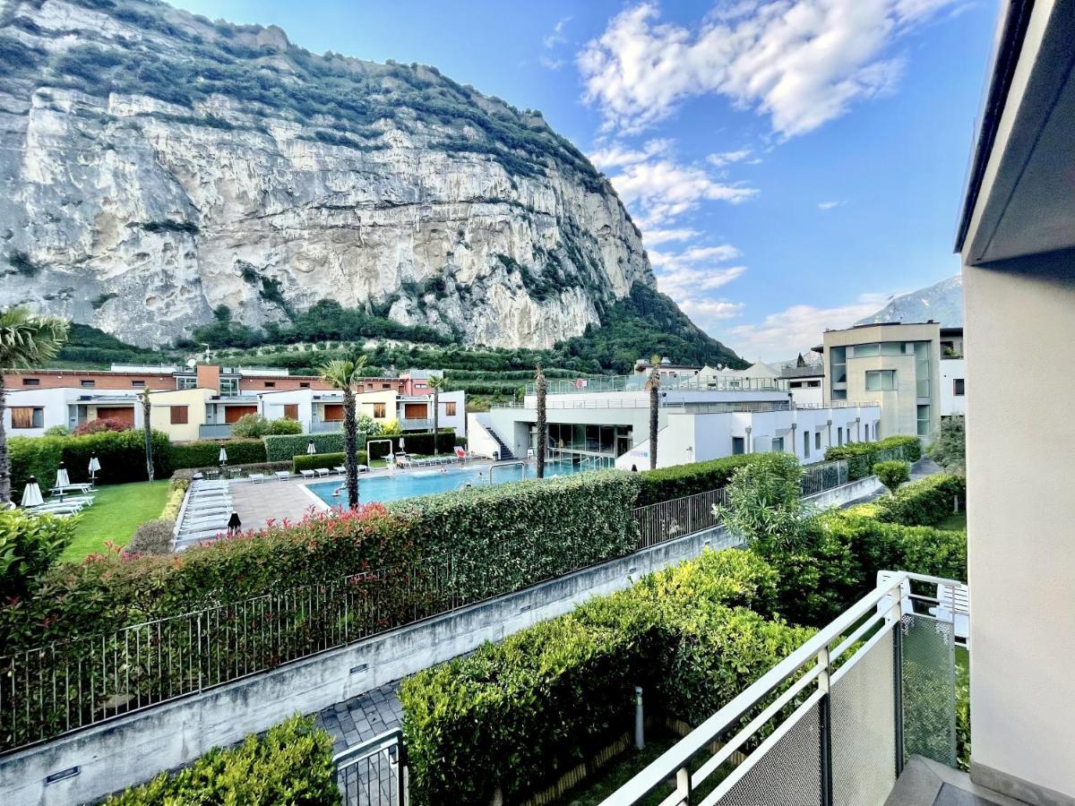 Outdooredo Garda Torbole Torbole Sul Garda Exterior photo